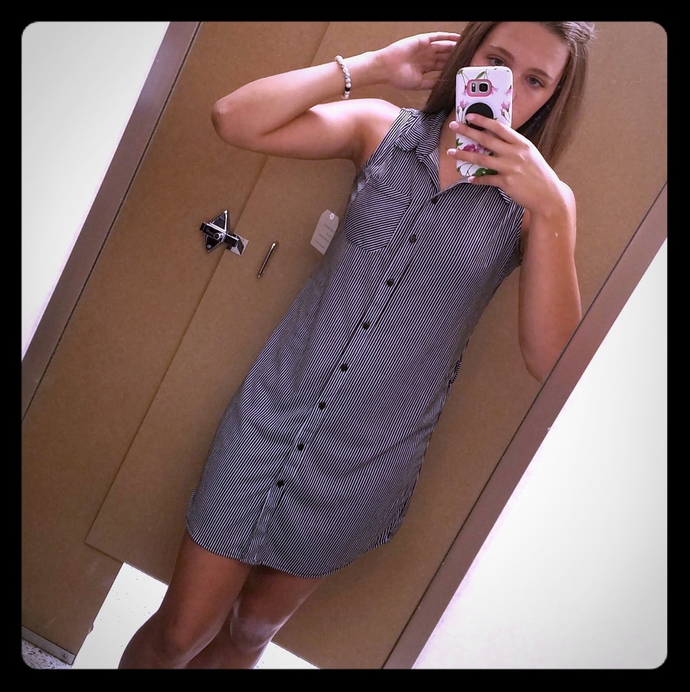 Passport slim fit dress
